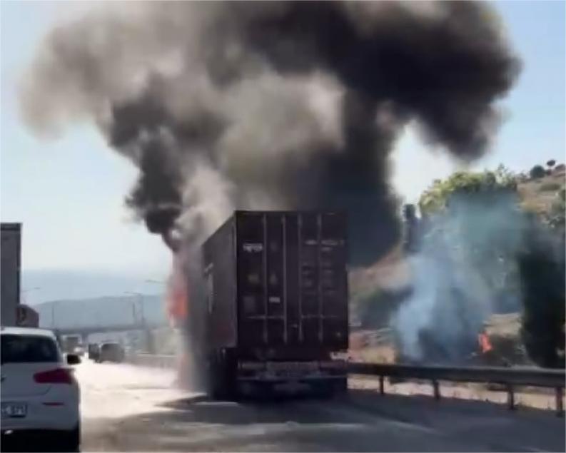 24 ton çikolata yüklü tır yandı