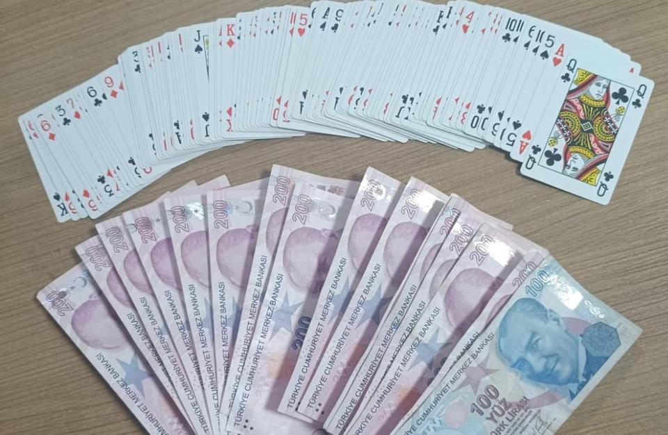 KUŞADASI'NDA KUMAR OPERASYONU
