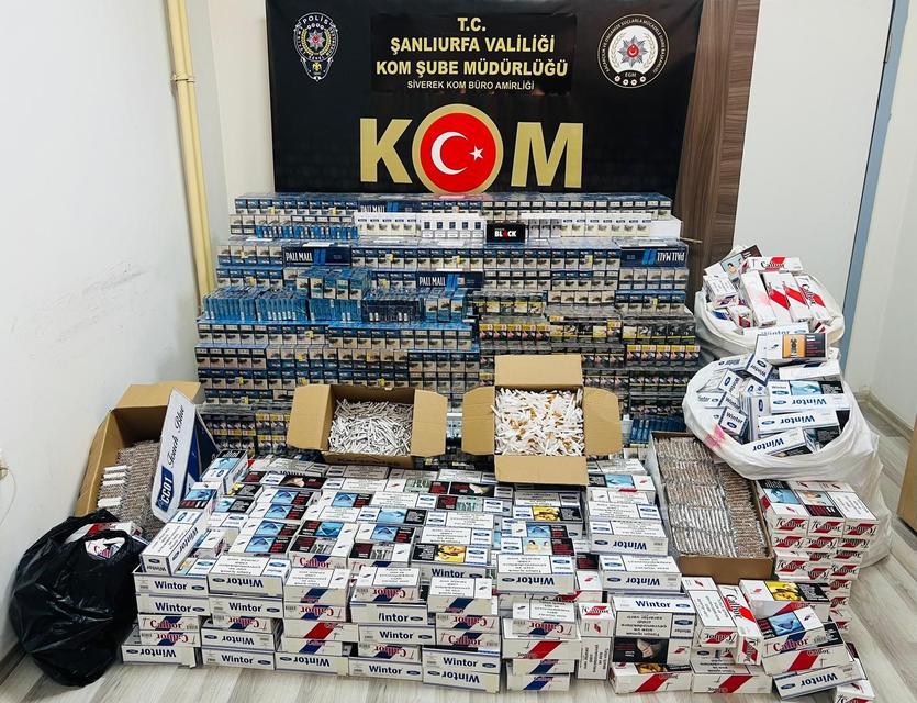 SİVEREK'TE BİNLERCE PAKET KAÇAK SİGARA ELE GEÇİRİLDİ
