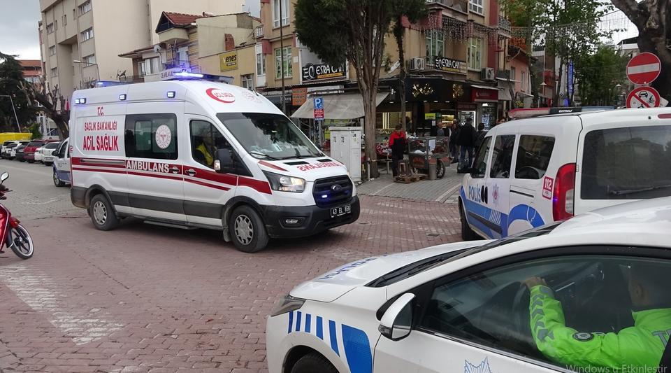 TAVŞANLI'DA ÇARPIŞAN BİSİKLETLİ ÇOCUKLAR YARALANDI