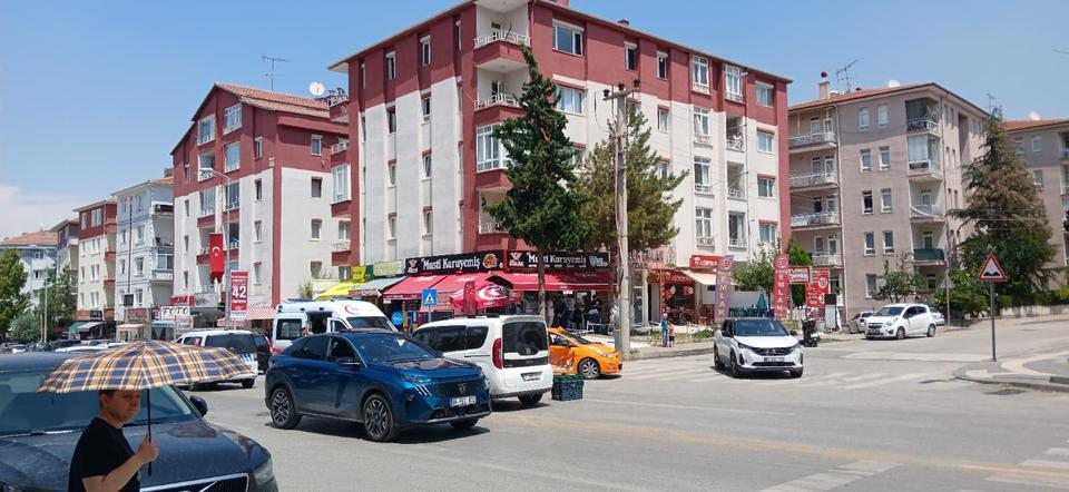 Taksi ile otomobil çarpıştı: 1 yaralı