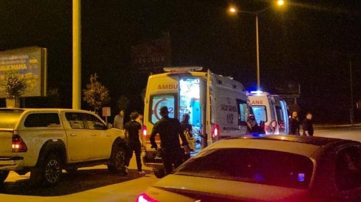 Aydın plakalı motosiklet sürücüsü ile yolcu kazada yaralandı