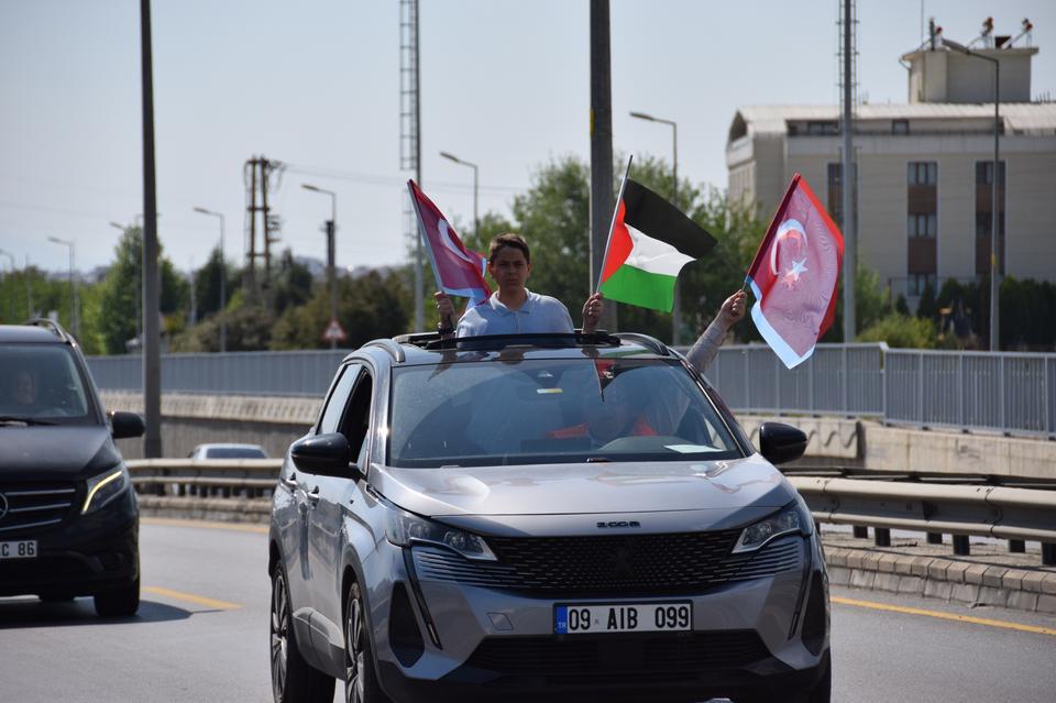 AYDIN'DA GAZZE İÇİN KONVOY DÜZENLENDİ