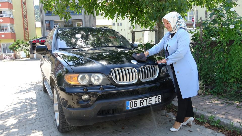 BU ARAÇ YOLDA GÖRENİ ŞAŞIRTIYOR: 06 RTE 06 GİRESUN'DA