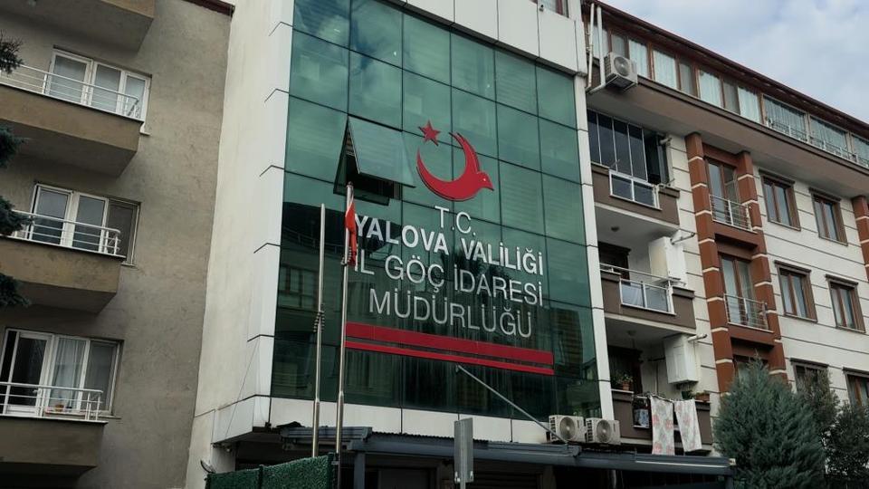 İl Göç İdaresi Müdürlüğü'ne operasyonda gözaltı sayısı 9'a yükseldi