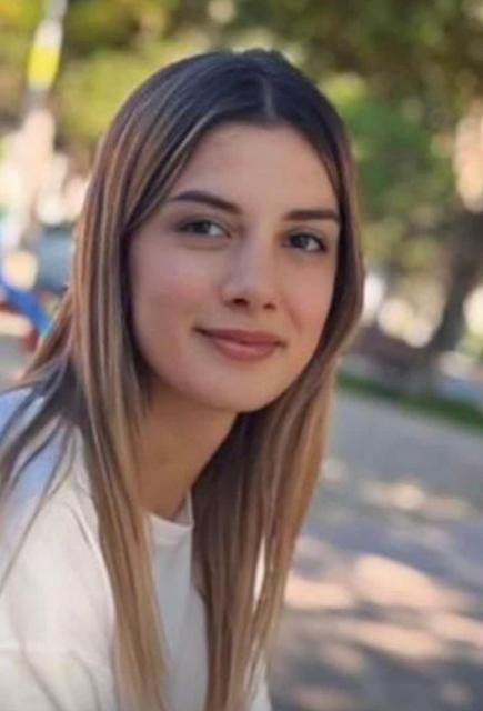 18 YAŞINDAKİ KIZDAN GERİYE SON ÇALIŞTIĞI NOTLARI KALDI GENÇ KIZIN ÖLÜMÜNE NEDEN OLAN SÜRÜCÜNÜN KAZA GÜNÜ 2.23 PROMİL ALKOLLÜ OLDUĞU ORTAYA ÇIKTI