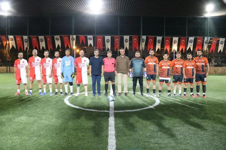 Yenipazar'da "Mahmut Hoca" anısına futbol şöleni başladı