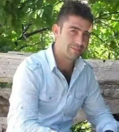 Devrilen tırın sürücüsü hayatını kaybetti