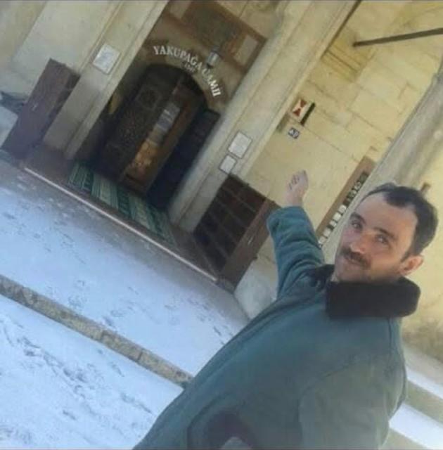 Üzerine yıldırım düşen şahıs hayatını kaybetti