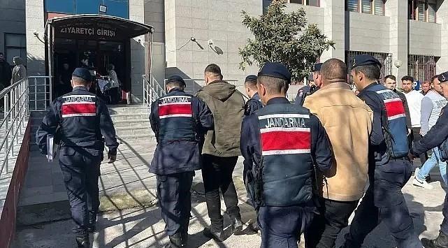 BALIKESİR'DE ARANAN 307 ŞAHIS YAKALANDI
