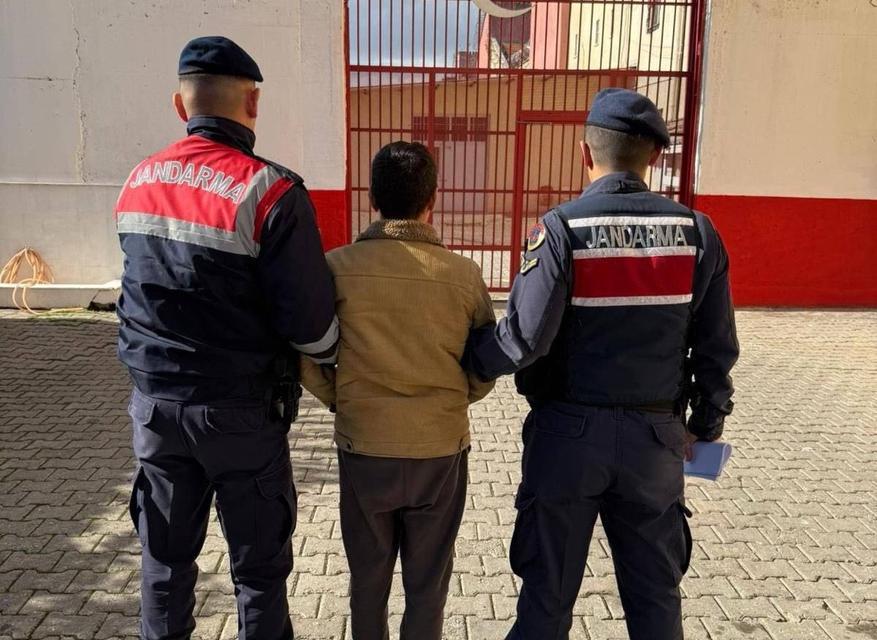 Aydın’da firariye jandarma operasyonu