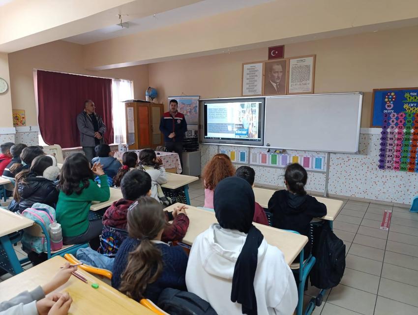 Didimli öğrenciler gıda okuryazarlığı konusunda bilinçleniyor
