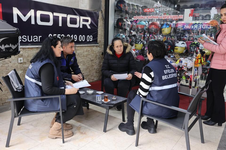 Başkan Yetişkin'in projelerine Aydınlı vatandaşlardan yoğun ilgi