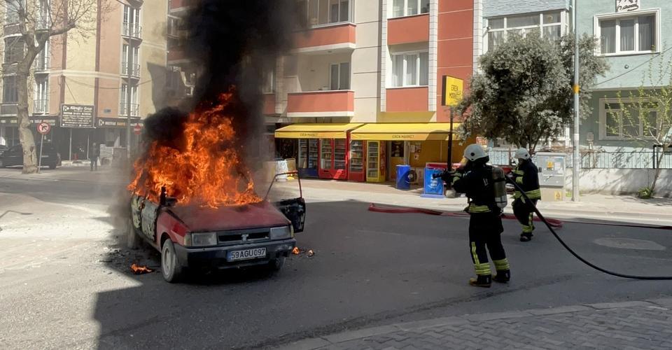 LPG'li otomobil alev topuna döndü