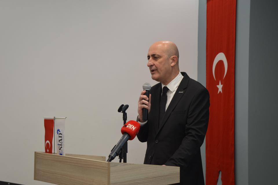 İsmail Cem Yıldırım