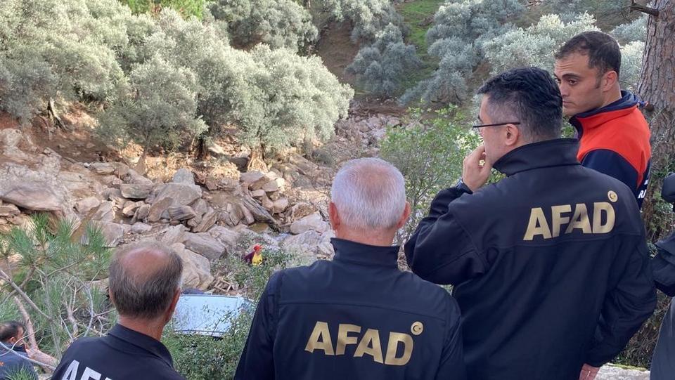 AFAD BAŞKANI MEMİŞ, SELİN VURDUĞU BÖLGEDE İNCELEMELERDE BULUNDU