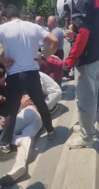 Otobüse çarpan skuter sürücüsü ağır yaralandı
