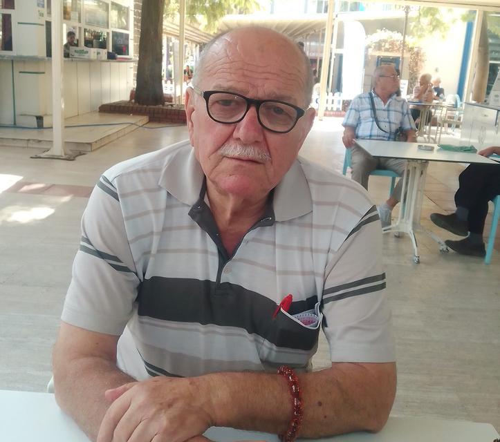Nevzat Atay vefat etti