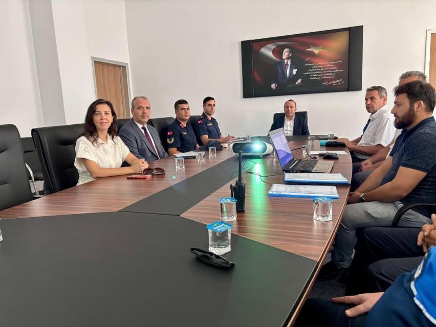 Karpuzlu'da 'okul güvenliği' toplantısı yapıldı
