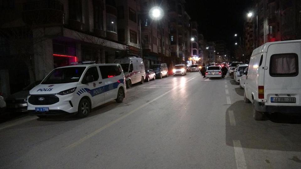 Yalnız yaşayan yaşlı adam evinde ölü bulundu