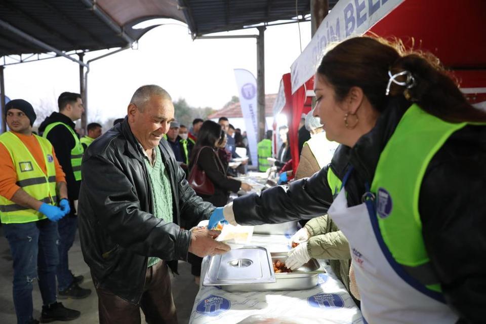 Didim'de vatandaşlar Ramazan şenliğinde bir araya geldi