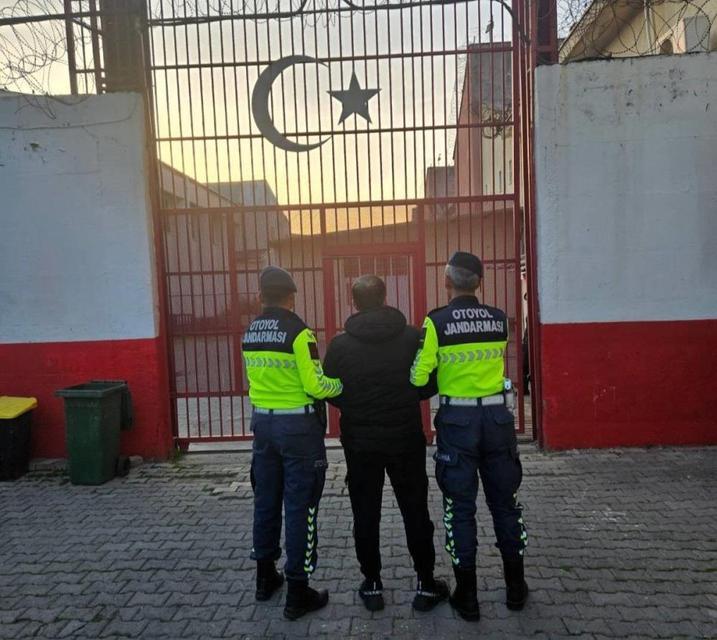 Aydın'da 12 düzensiz göçmen yakalandı