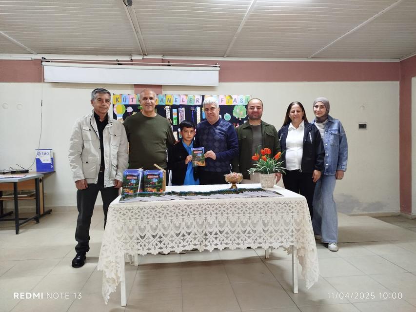 Minik yazardan büyük başarı