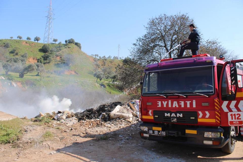 Aydın'da çöplük alanda yangın çıktı