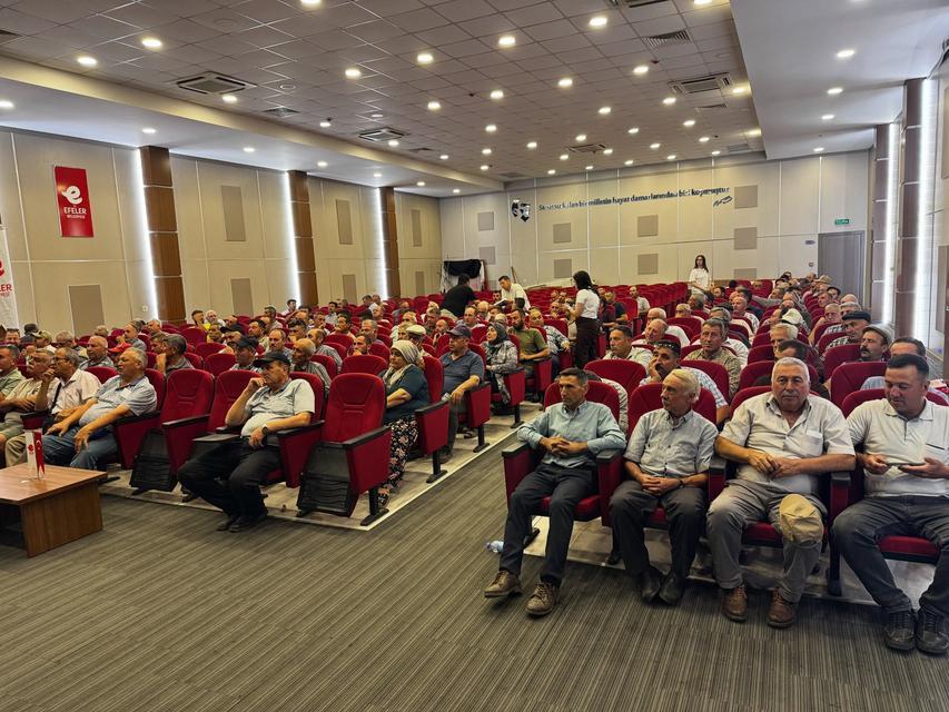 İNCİRDE KALİTEYİ ARTIRACAK UYGULAMALAR ÜRETİCİLERE ANLATILDI