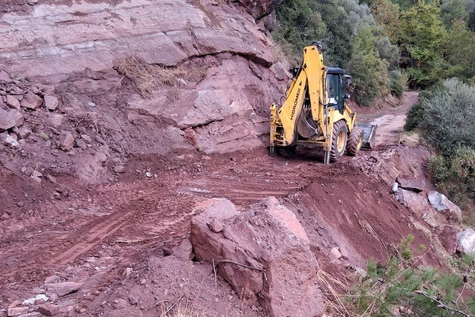 Efeler Belediyesi’nden kapanan yollara hızlı müdahale