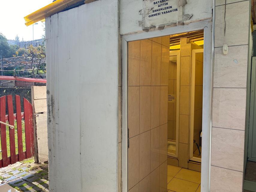 CAMİ TUVALETİNDE ŞÜPHELİ ÖLÜM