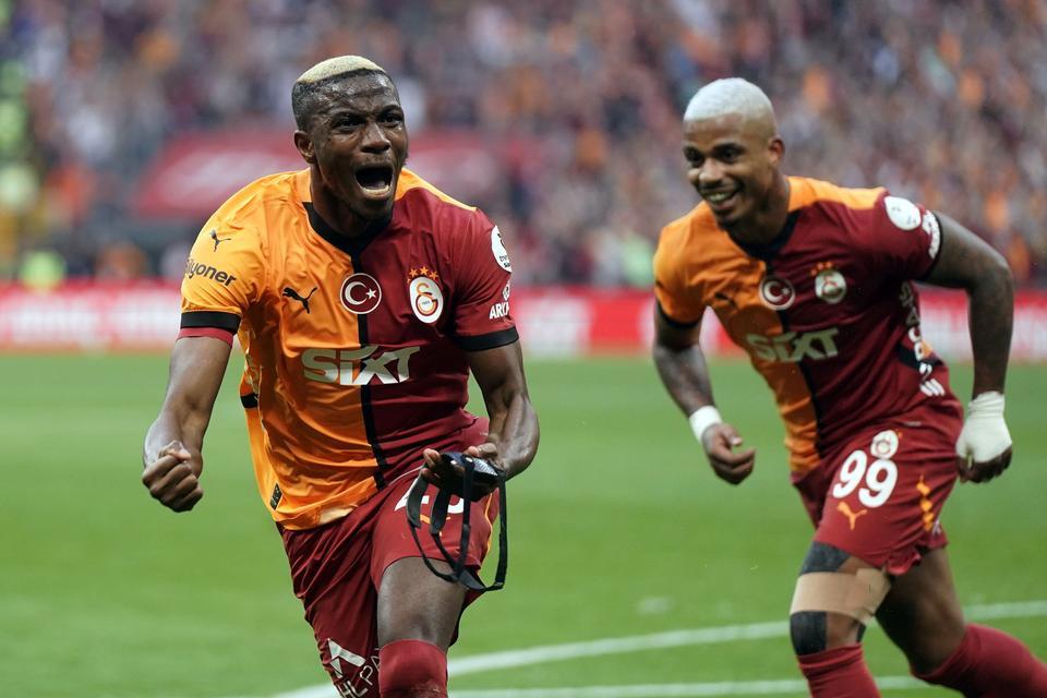 TRENDYOL SÜPER LİG: GALATASARAY: 2 - KAYSERİSPOR: 0 (İLK YARI)