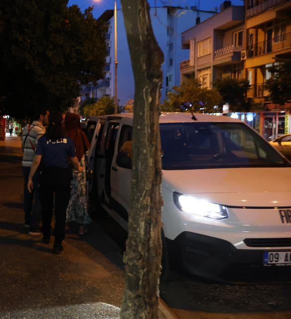 BU DEFA KADIN ŞİDDET UYGULADI: AİLE MAHKEMESİ KADINA UZAKLAŞTIRMA VERDİ DURUŞMA SONRASI GÖZLERİ GÖRMEYEN ADAMDAN ÖNCE EVE GELEN KADININ YAPTIKLARI HERKESİ ŞAŞIRTTI