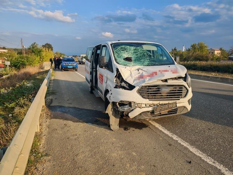 Tur aracının çarptığı adam hayatını kaybetti