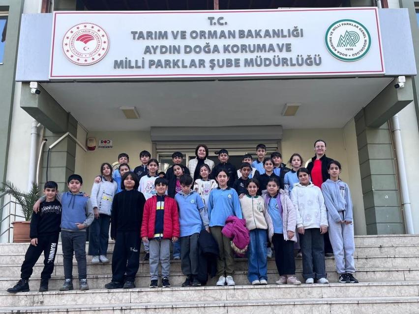 Aydın’da öğrenciler yaban hayatını eğitim merkezinde öğrendi