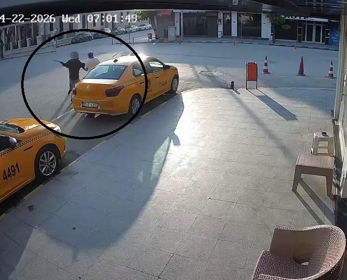 Taksiciye satırlı saldırı!