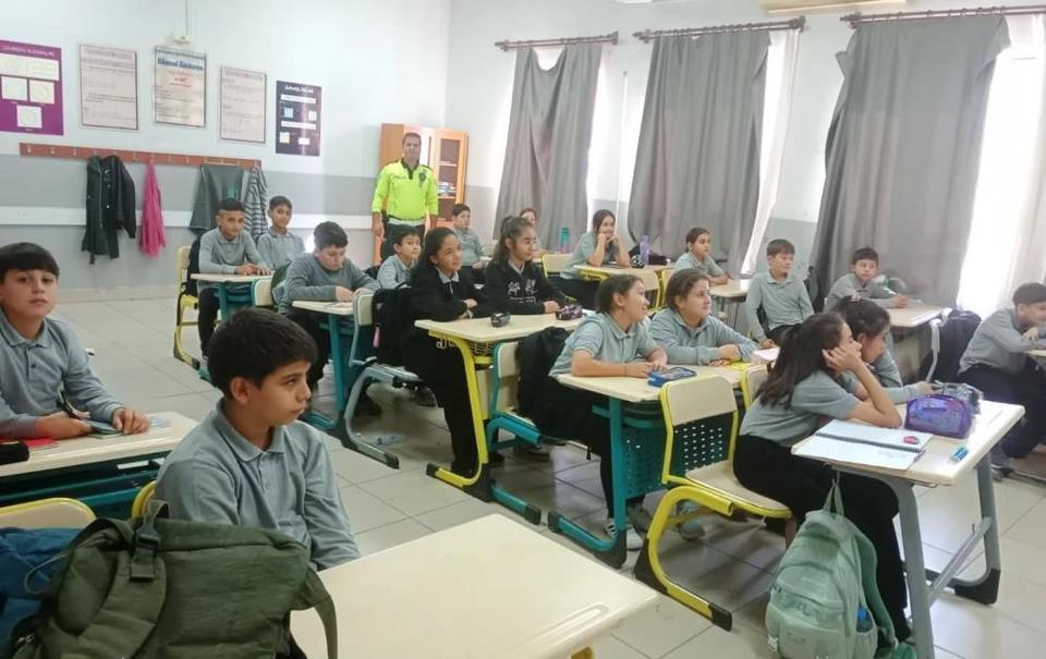 Yenipazar’da öğrencilere trafik eğitimi verildi