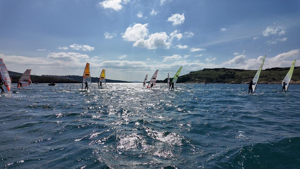 VALİLİK KUPASI YELKEN YARIŞLARI FOÇA'DA YAPILDI