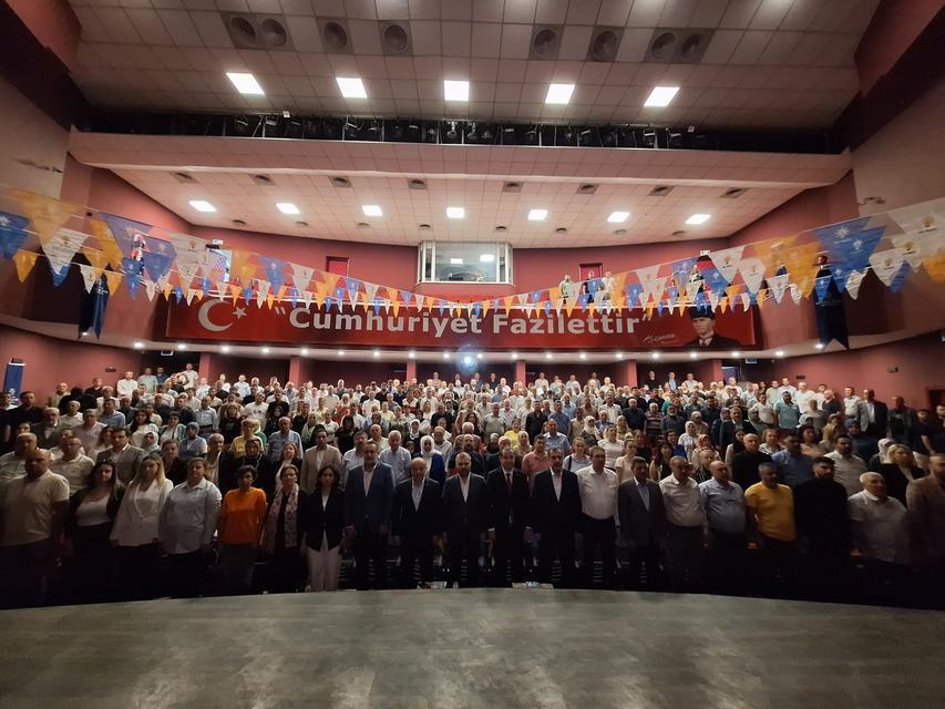 Ak Parti Aydın toplantıda bir araya geldi