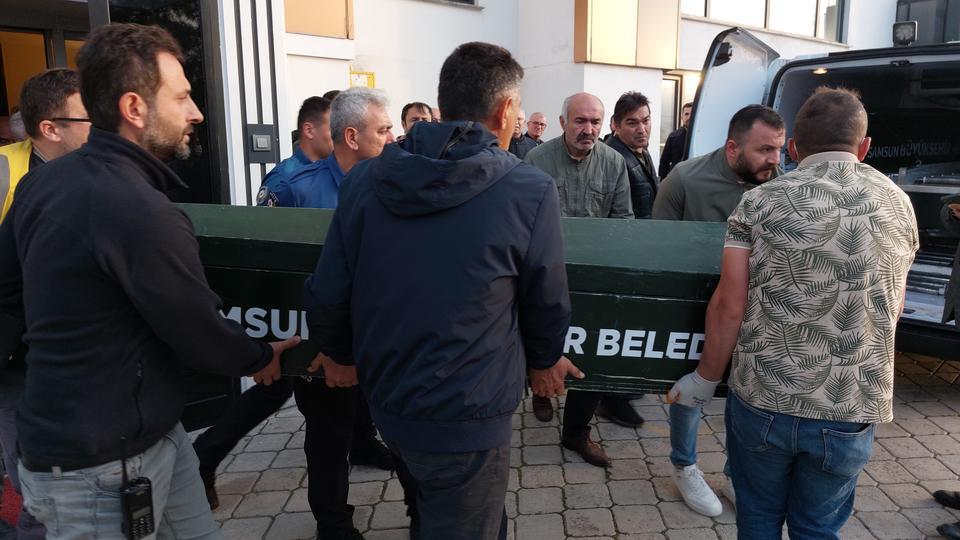 SAMSUN'DA VAHŞET: 2 ÇOCUK ANNESİ KADIN BOĞAZI KESİLEREK ÖLDÜRÜLDÜ
