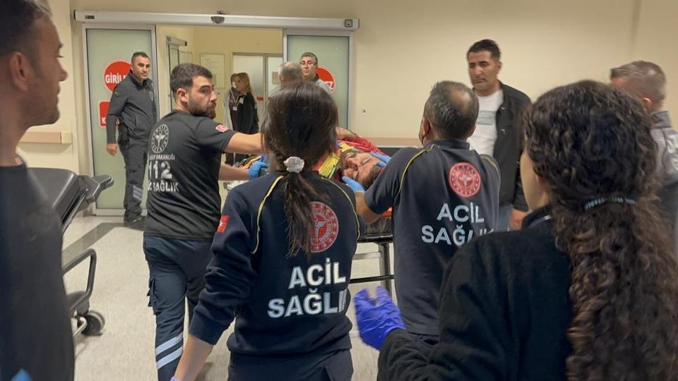 Otomobil takla attı: 4 ağır yaralı