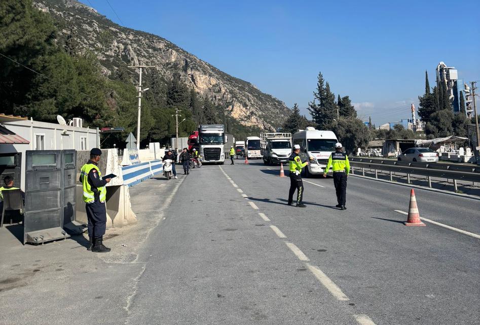 Aydın’da drone destekli trafik denetimi: 100 bin TL ceza kesildi