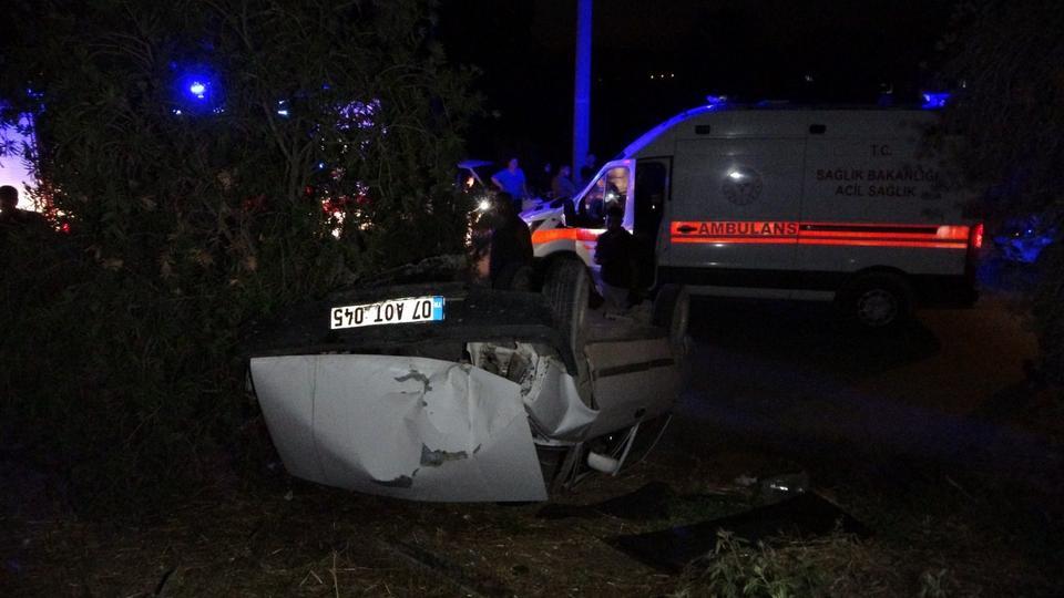 Pehlivanın kullandığı otomobil takla attı: 4 yaralı