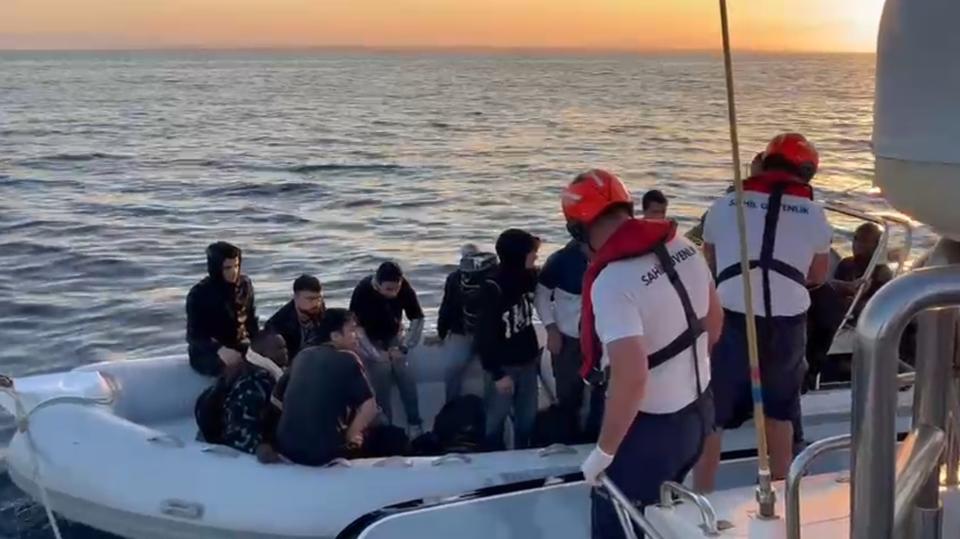 Didim açıklarında can pazarı: 21 kişi kurtarıldı