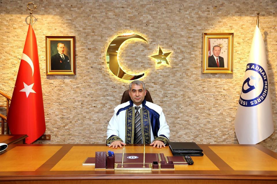 ADÜ Rektörü Prof. Dr. Bülent Kent