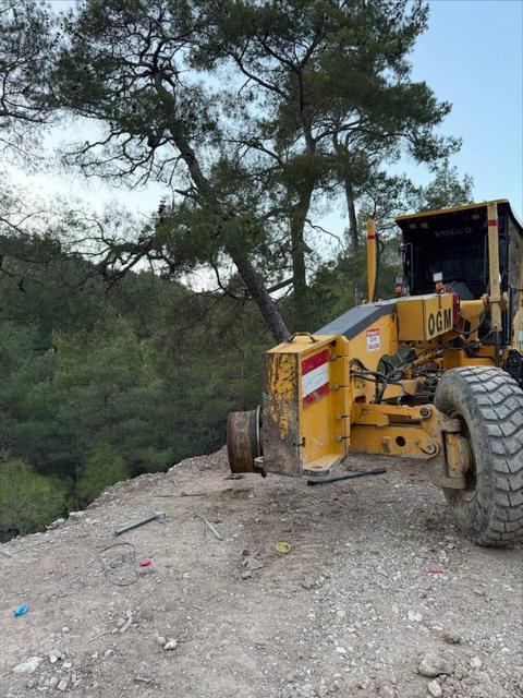 Lastiğin çarptığı kadın uçurumdan düşerek hayatını kaybetti