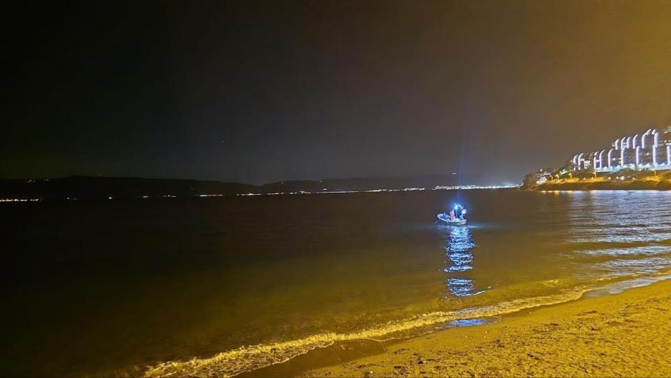 Çığlık seslerini duyan sahile koştu