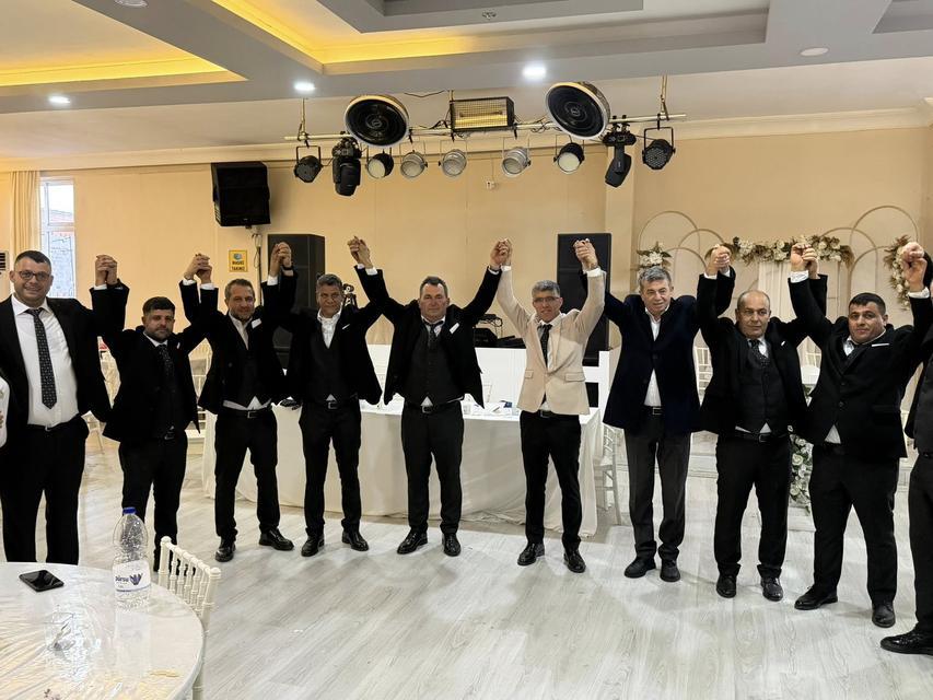 Efsane Başkan Ümit Coşkun güven tazeledi