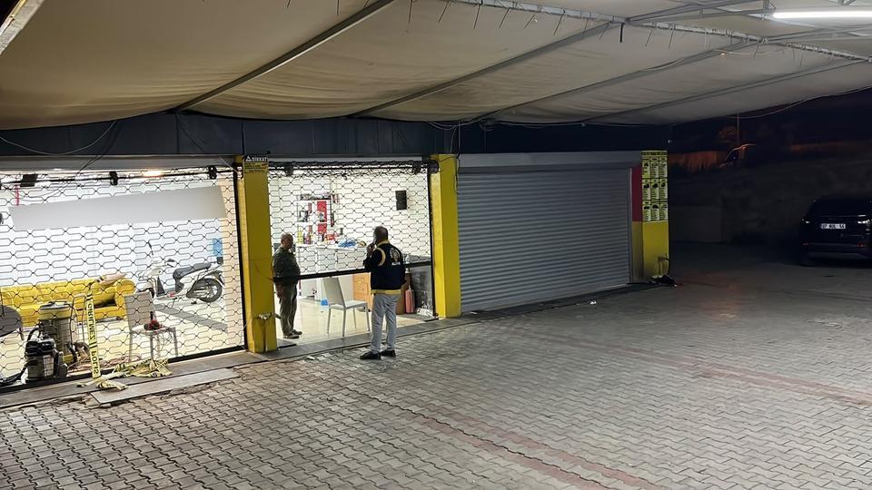 ALANYA'DA OTO YIKAMACIDAKİ SİLAHLI KAVGADA ÖLÜ SAYISI 2'YE YÜKSELDİ