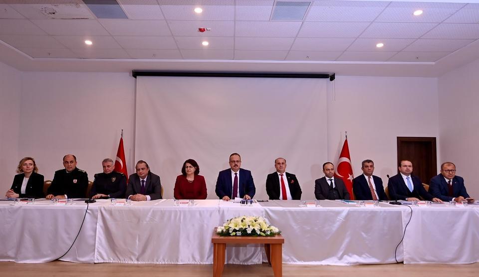 İNCİRLİOVA'DA MUHTARLAR TOPLANTISI GERÇEKLEŞTİRİLDİ